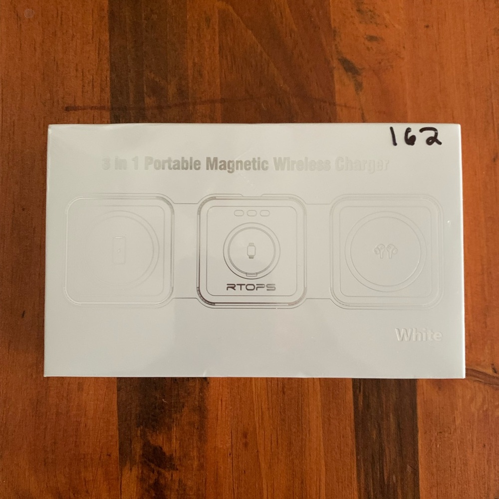 White 3-in-1 Portable Magnetic Wireless Charger
